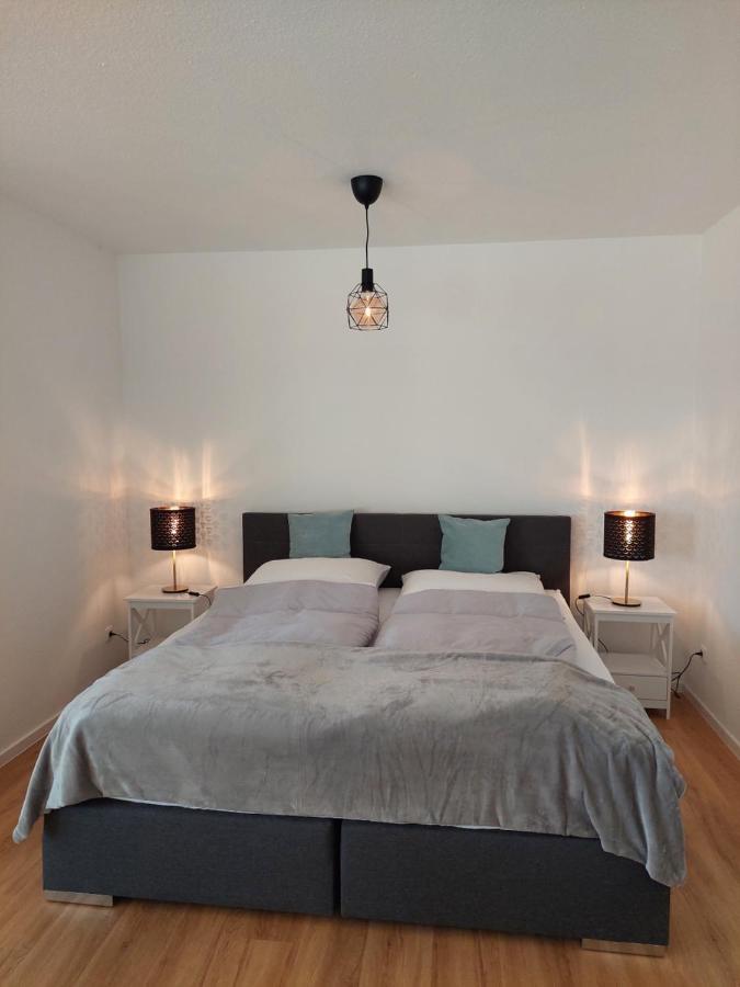 Moderne Wohnung Mit Vollausstattung In Ruhiger Lage, W-Lan Grossrohrsdorf Luaran gambar